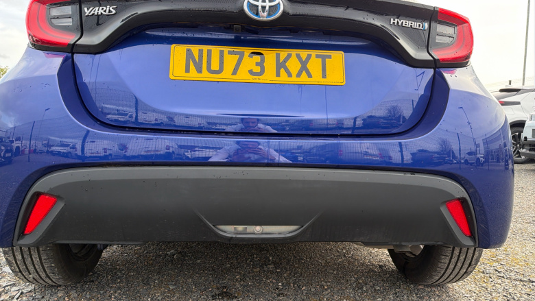 Toyota Yaris 1.5 Hybrid Design 5dr CVT Hybrid Hatchback